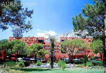 Renaissance Antalya Beach Resort & Spa 2
